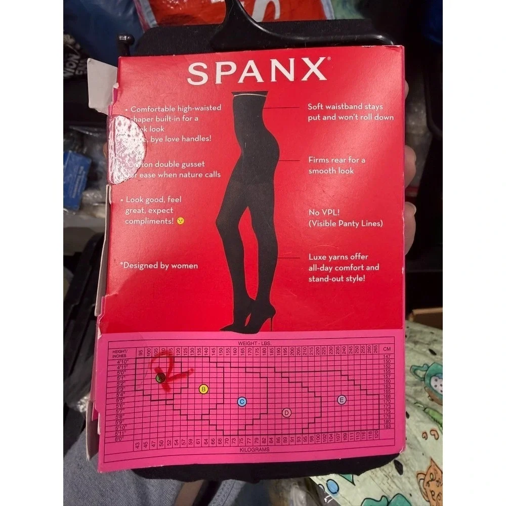 NWT Spanx Tight-End Tights Size D High Waisted Opaque‎ Shaping Black Hosiery